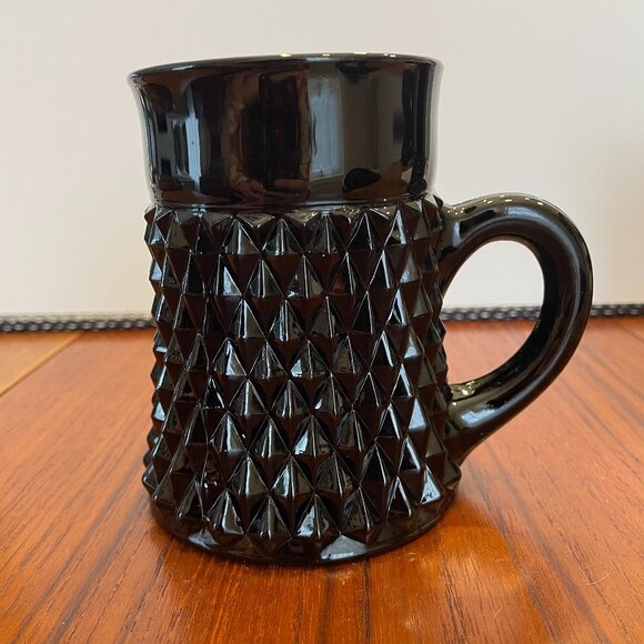 Vintage 1960's Tiara Indiana Black Diamond Point Glass Coffee/Tea Cups/Mugs x2 - Picture 3 of 8